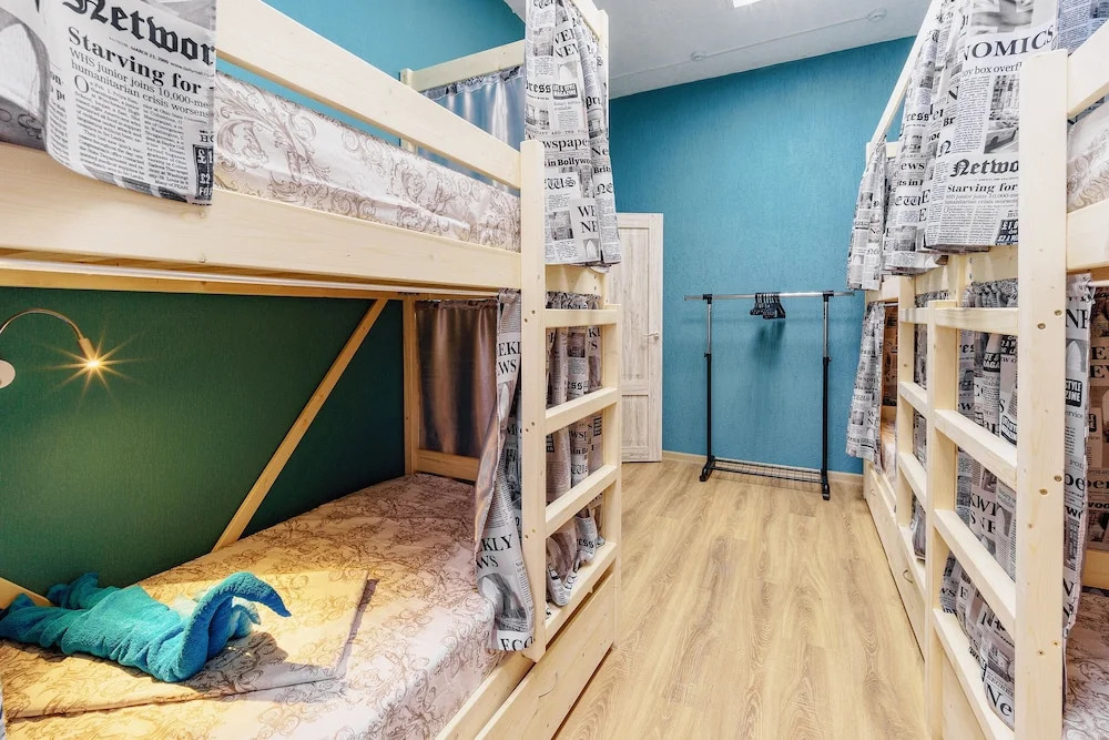 Кровать в общем номере в 1st`hostel