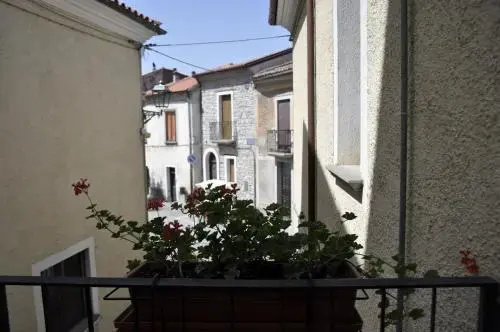'A casa 'a chiazza