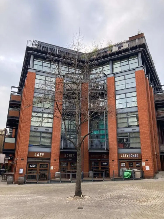 Modern And Spacious 2 Bedroom in Central London