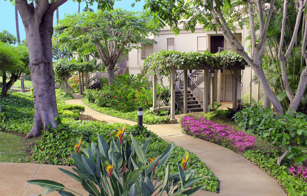 Wailea Ekolu - CoralTree Residence Collection