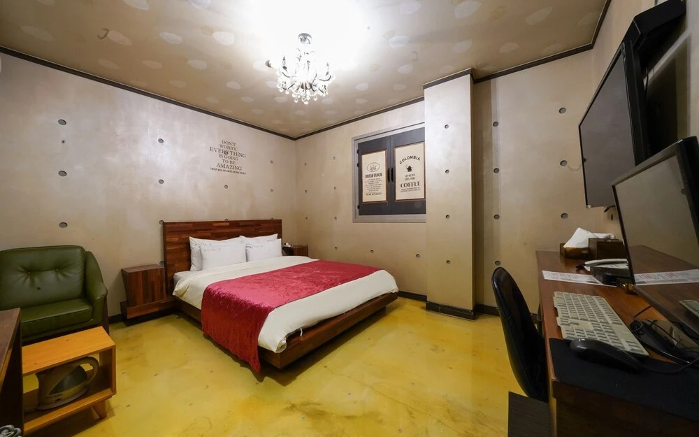 Hotel photo 18