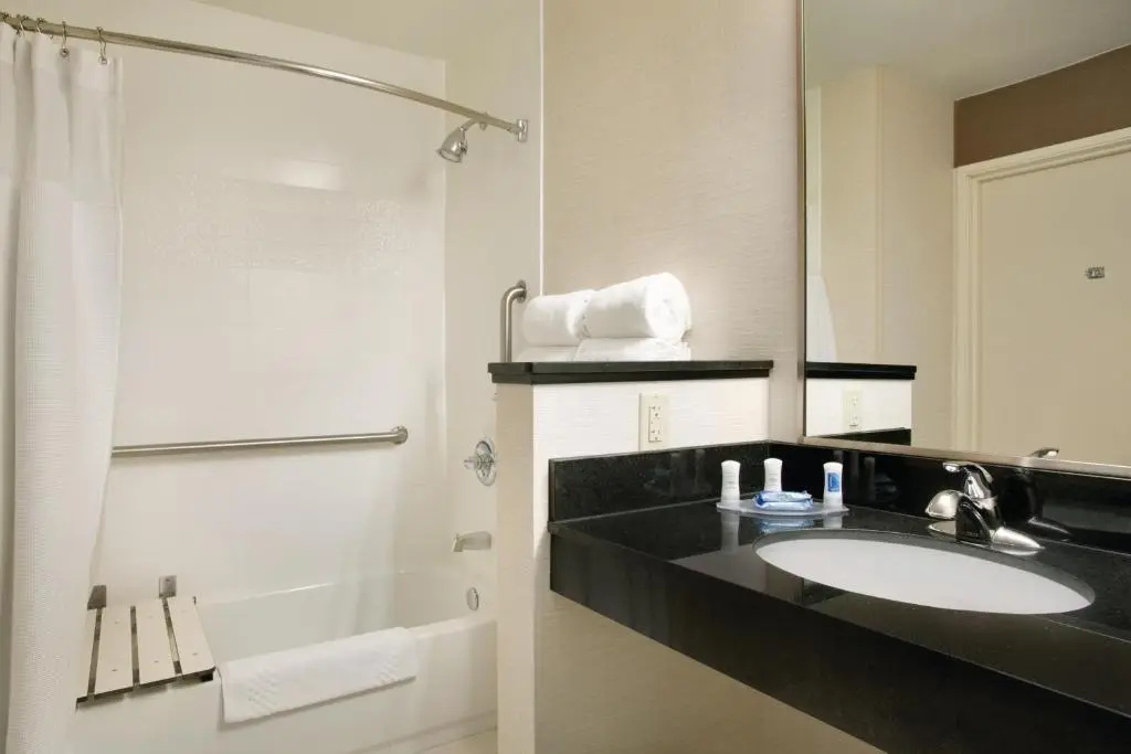 Fairfield Inn & Suites Quincy - Chambres
