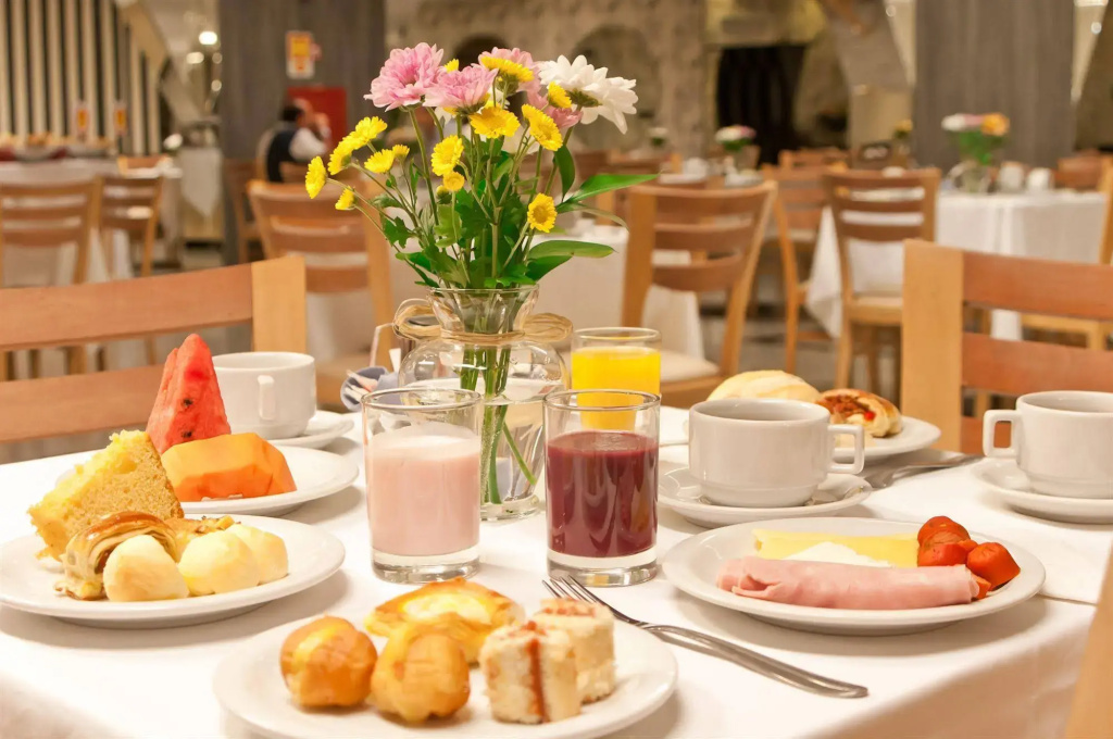 Summit Hotel Monaco - Général