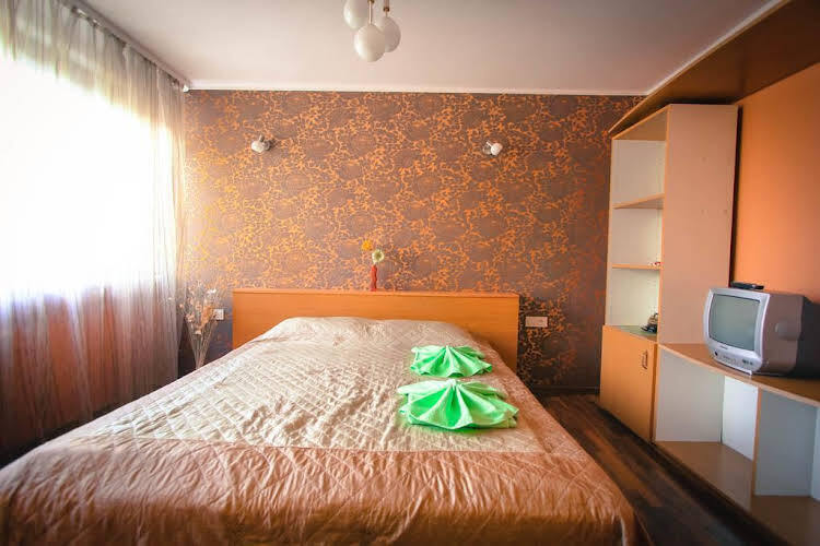 gallery_image_hidden_21