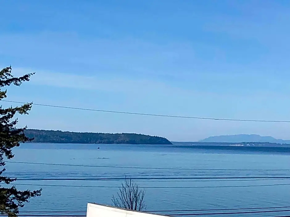 Double Suite with ocean view (full double bed)