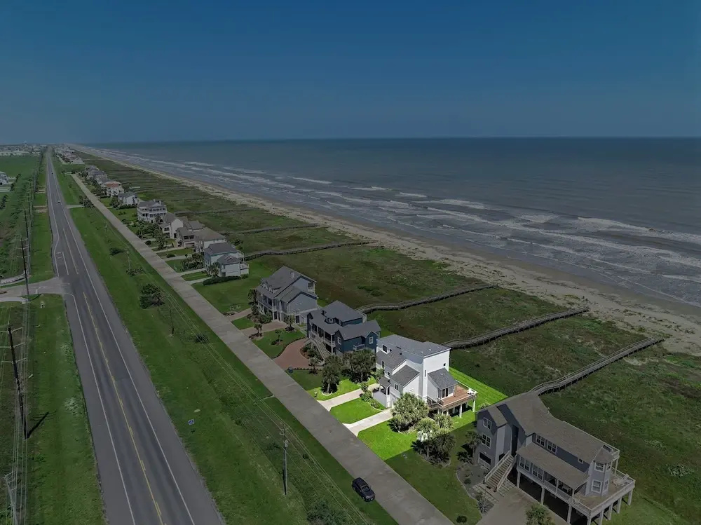 Sandcastle by Ryson Vacation Rentals