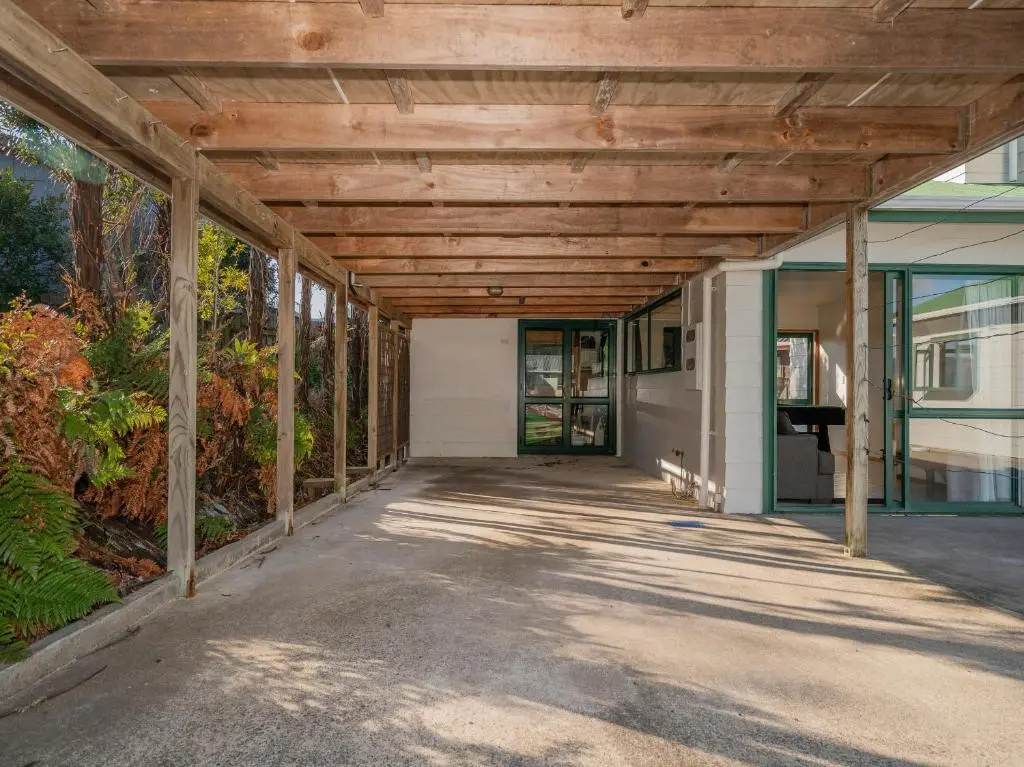Sensational on Centennial - Whitianga Holiday Home