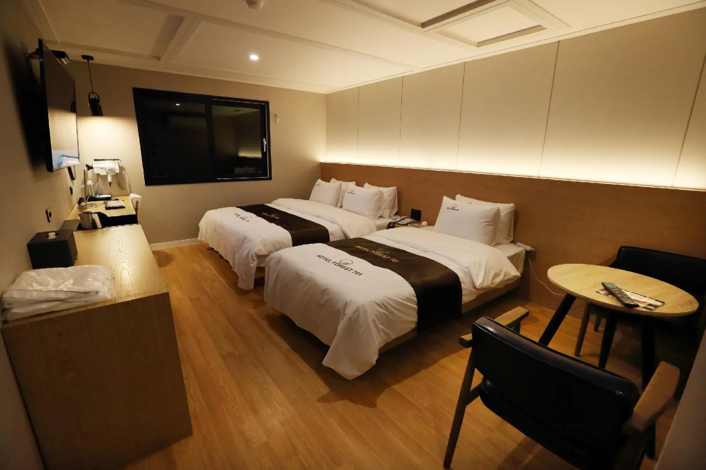 Superior room