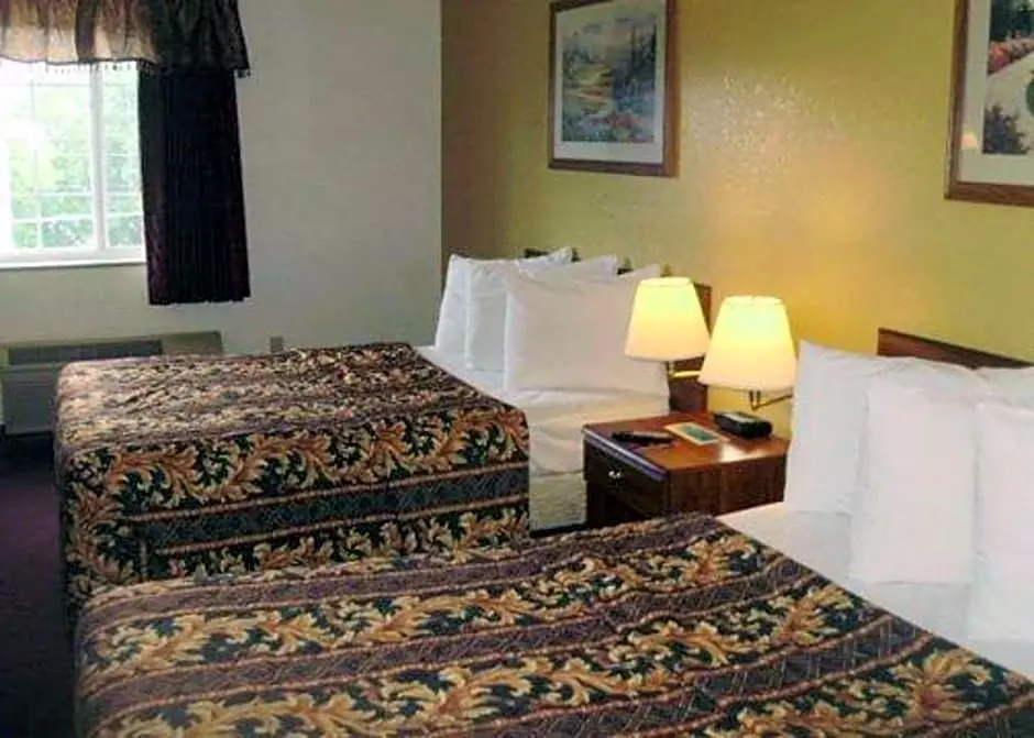 Standard Sextuple room