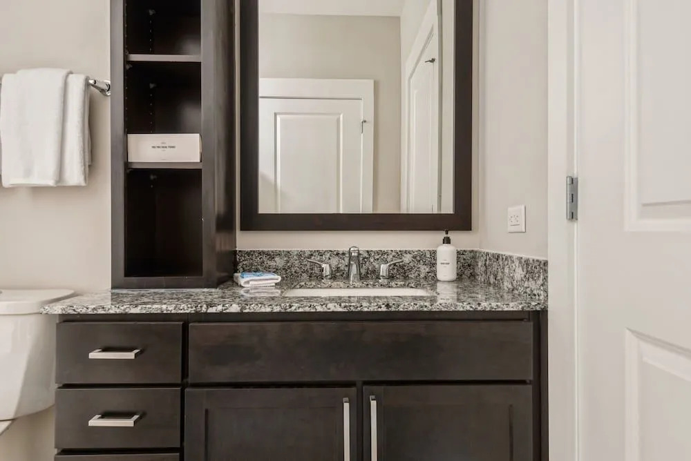 Kasa Dilworth Charlotte — фото 3