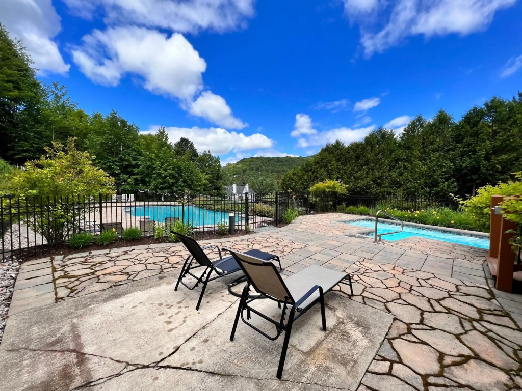 Tremblant Studio Vintage by My Tremblant Location