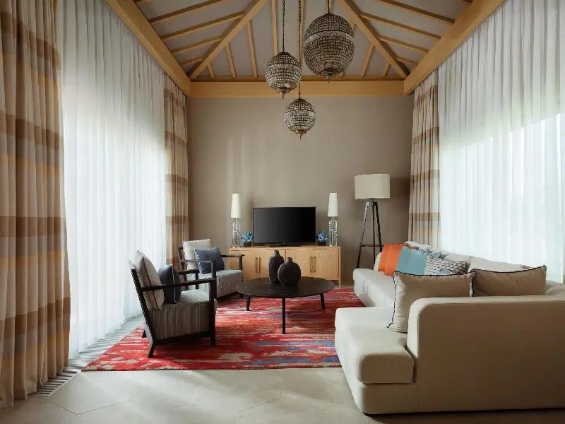 Вилла Grand Executive в Rixos Water World Aktau