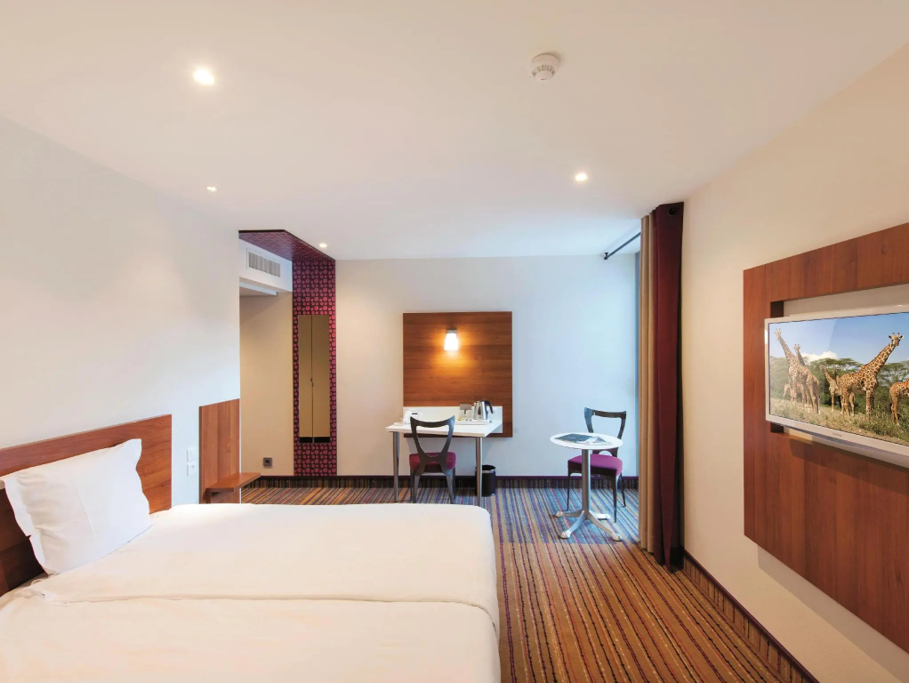 Comfort room