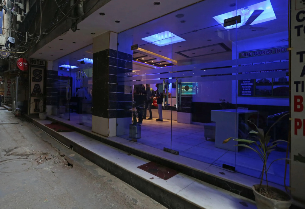 OYO 7781 Hotel Sai International