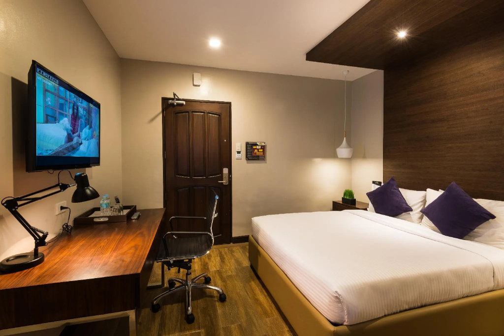 Double Studio (full double bed)