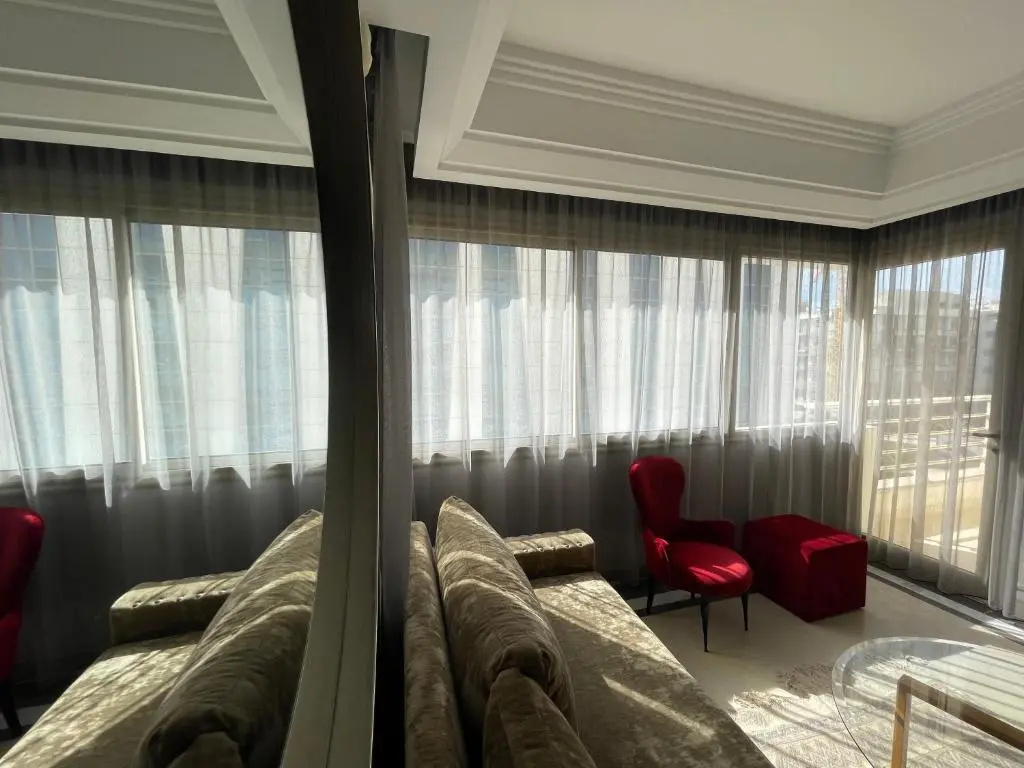 Bright Flat Lac 2 Tunis