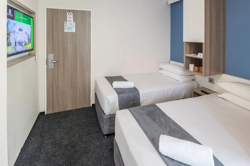 Standard Double room (twin beds)