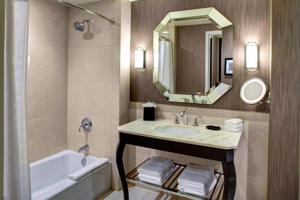 Sheraton McKinney Hotel - Chambres