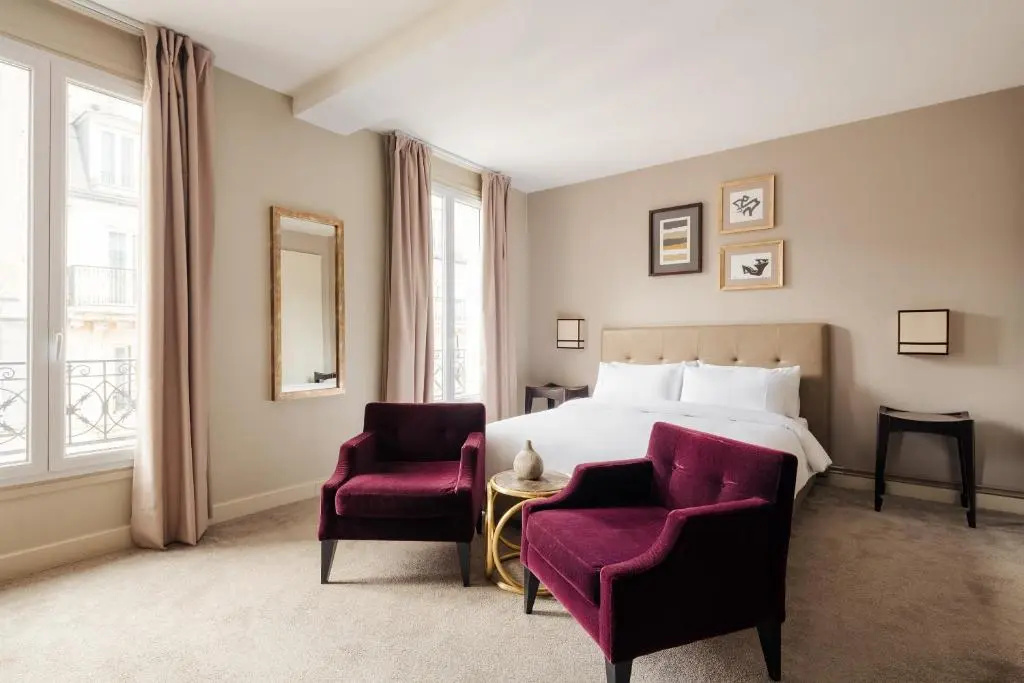 Deluxe Double room (full double bed)
