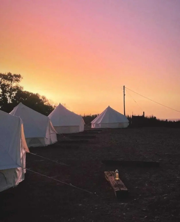 2 Bedrooms Tent