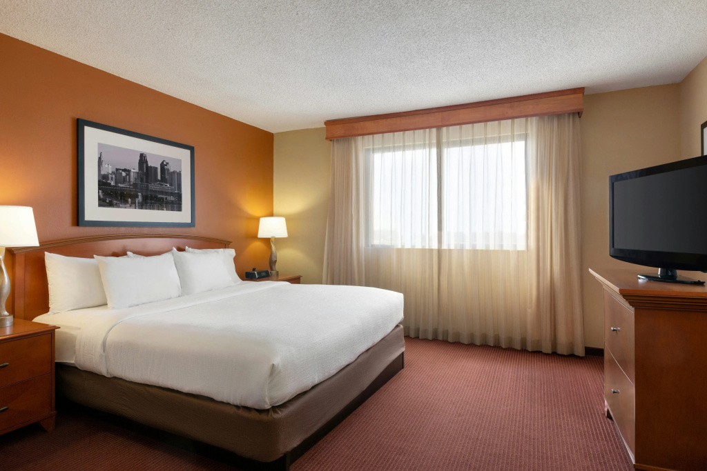 Embassy Suites by Hilton Kansas City International Airport - Général