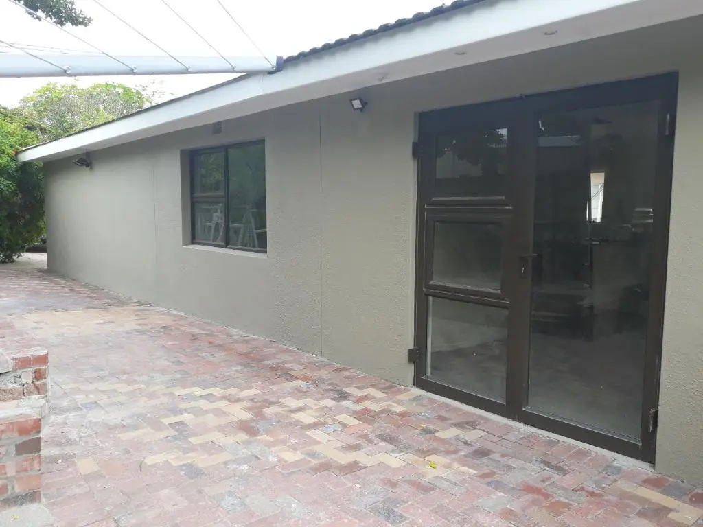Little Elm Cottage