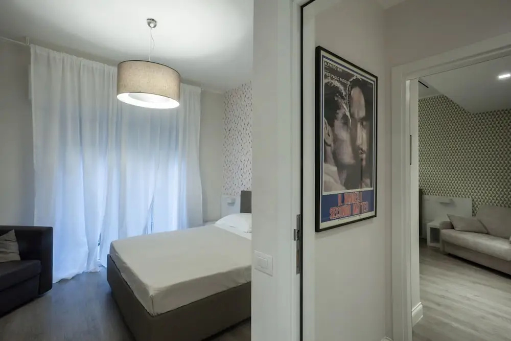 Standard Double room with balcony (full double bed)