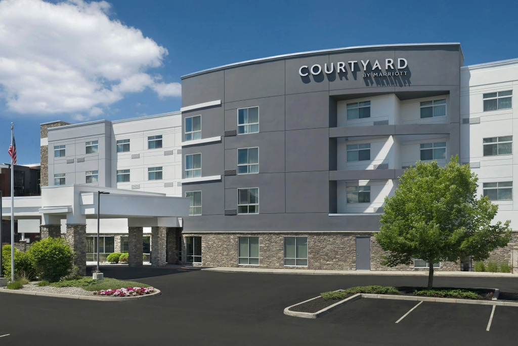 Courtyard by Marriott Schenectady at Mohawk Harbor