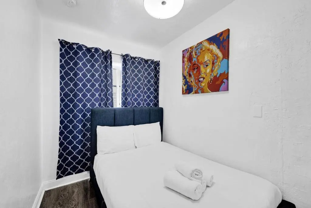 Courtyard Apartments Part of the Oasis Casita Collection - Chambres