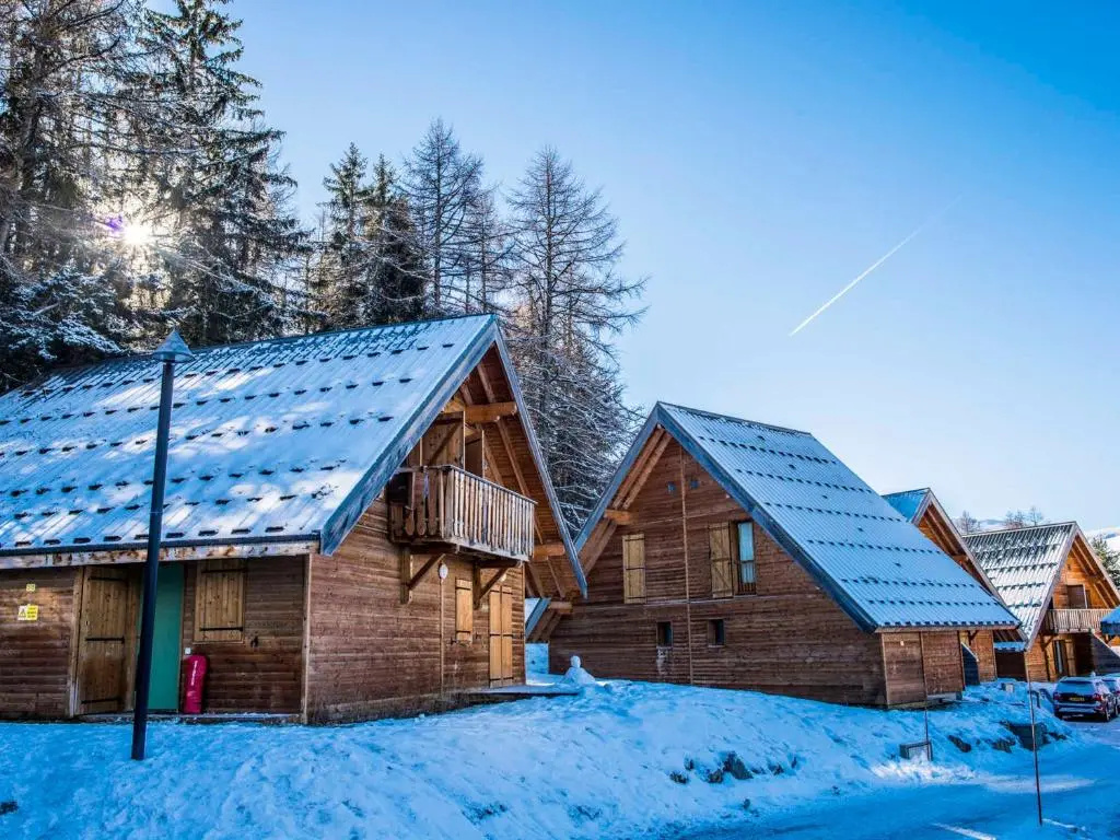 Chalet Le Dévoluy-Agnières-en-Dévoluy, 3 pièces, 7 personnes - FR-1-504-45