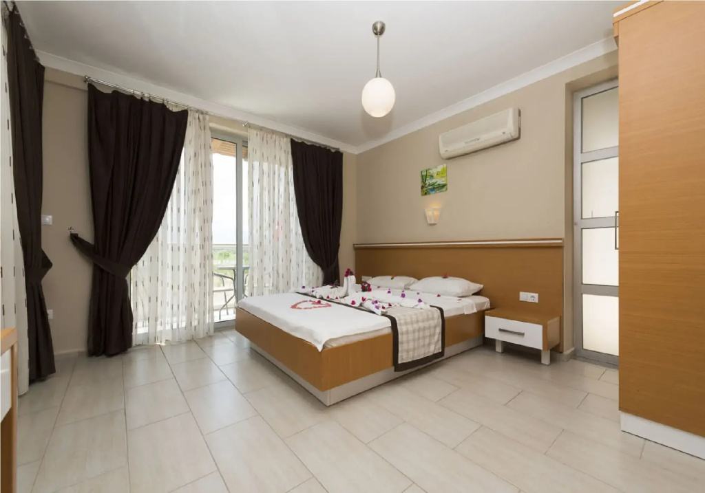 2 Bedrooms Duplex Villa