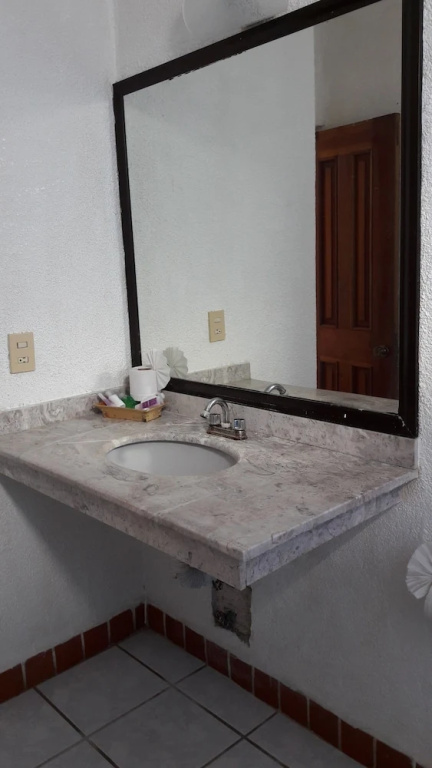 Pelicano Inn Playa del Carmen - Beachfront Hotel - Chambres