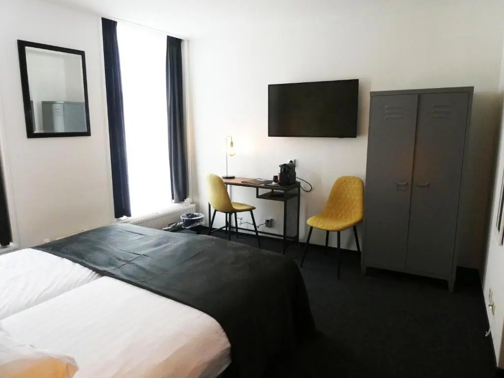 Hotel Café Restaurant De Posthoorn - Chambres