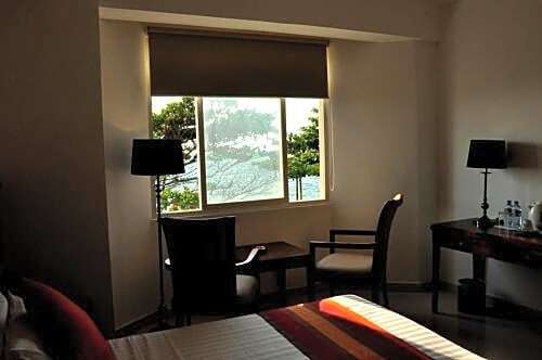 Sai Sea City Hotel