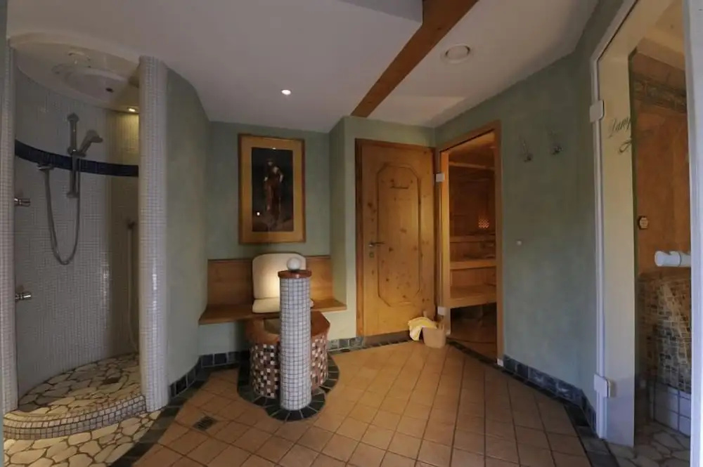 Hotel photo 37