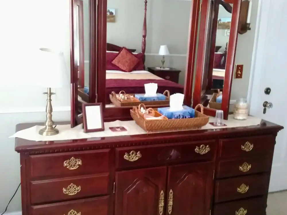 Comfort room