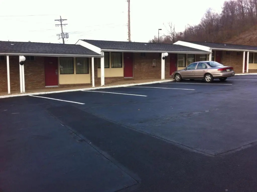 South Hills Motel