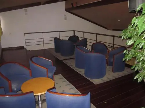 Balcony & Terrace