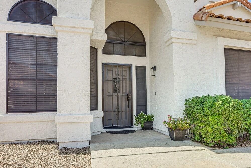 Recently Remodeled Avondale Retreat, Private Yard!