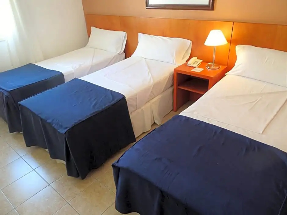 Hotel Uthgra de las Luces - Chambres