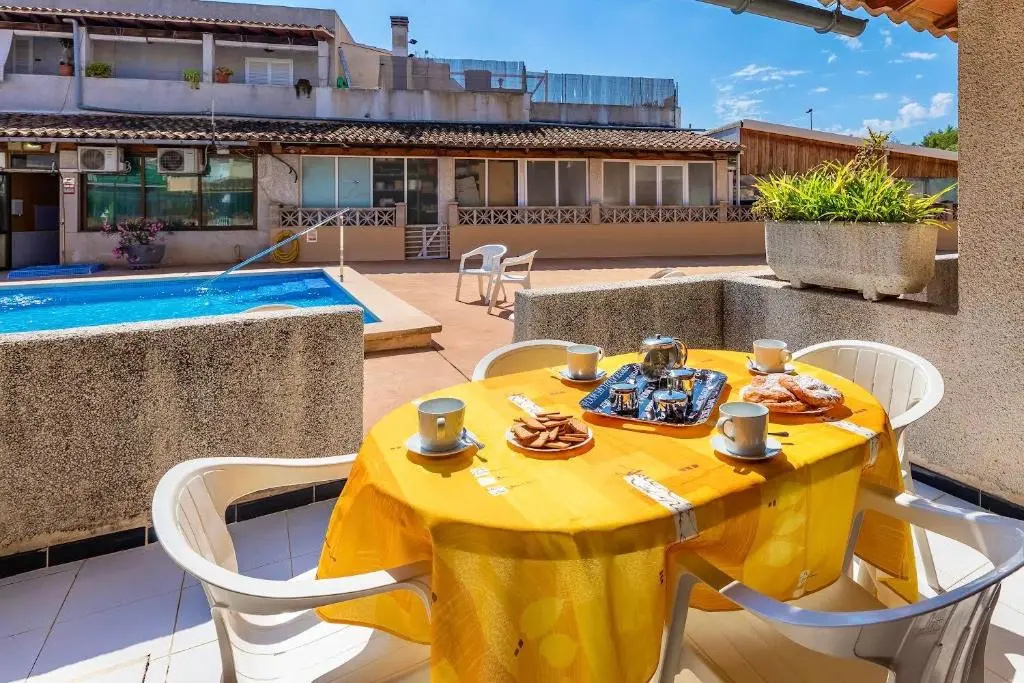 Casa Caty con piscina,a 5 minutos de la Playa
