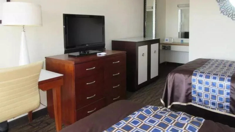 OYO Hotel Wytheville I-77 & I-81
