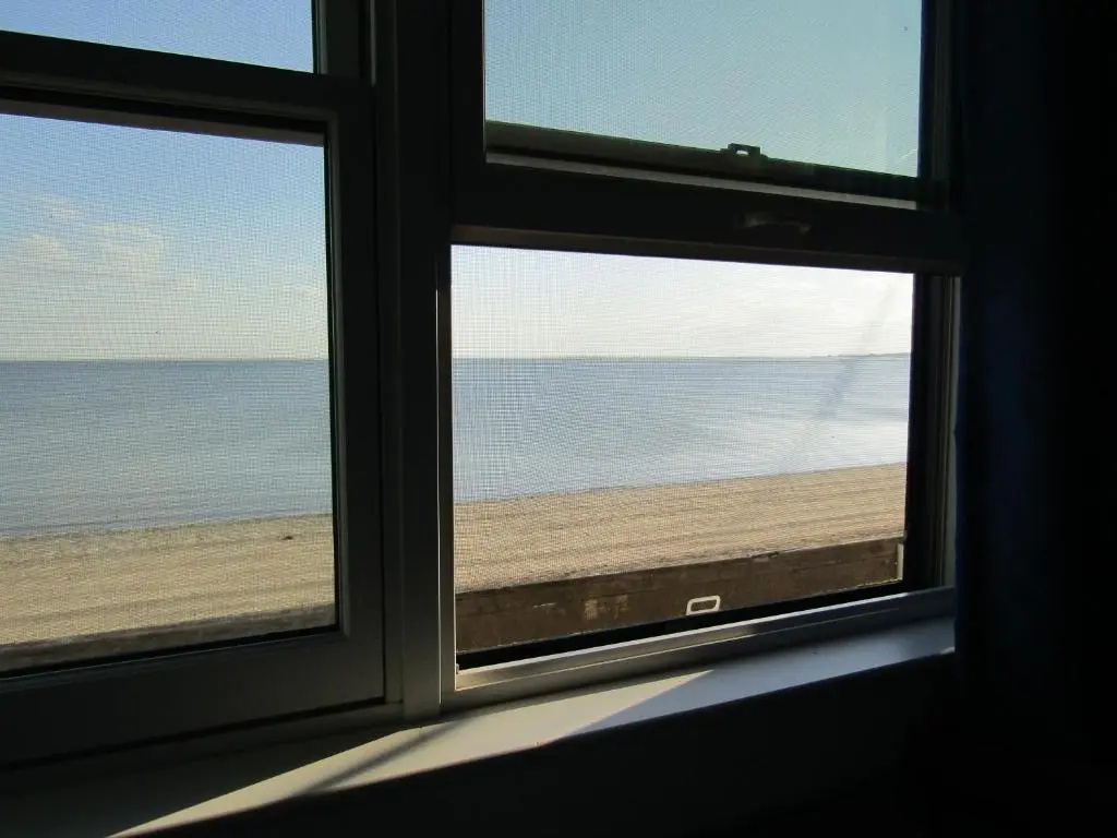 Studio with ocean view