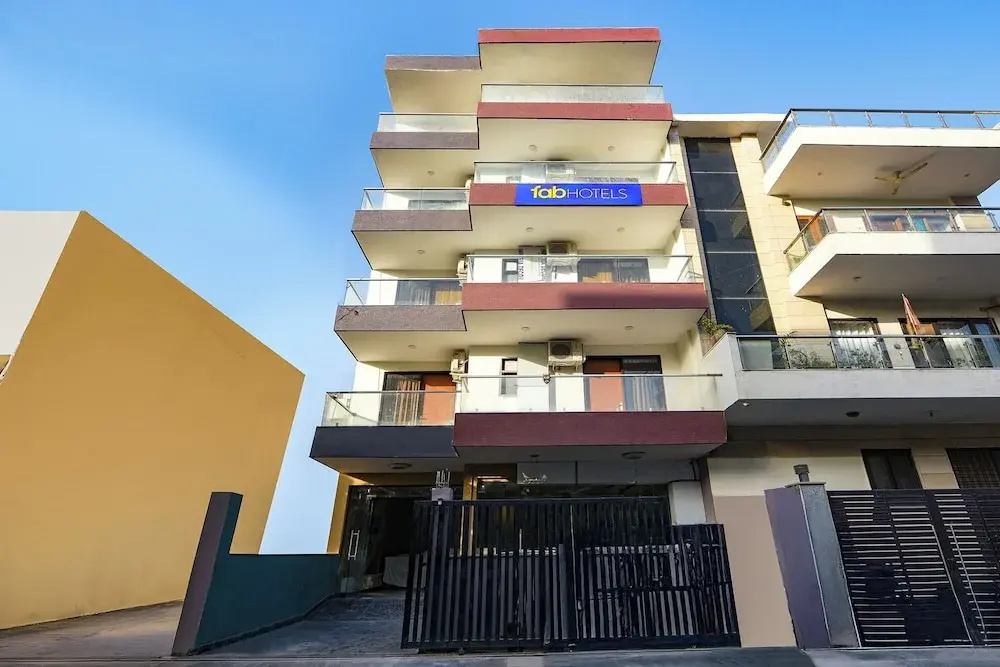 Fabhotel Kesari Stayz