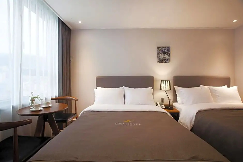 GNB Hotel - Chambres