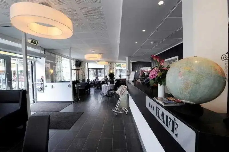 Globus Hotel - Général