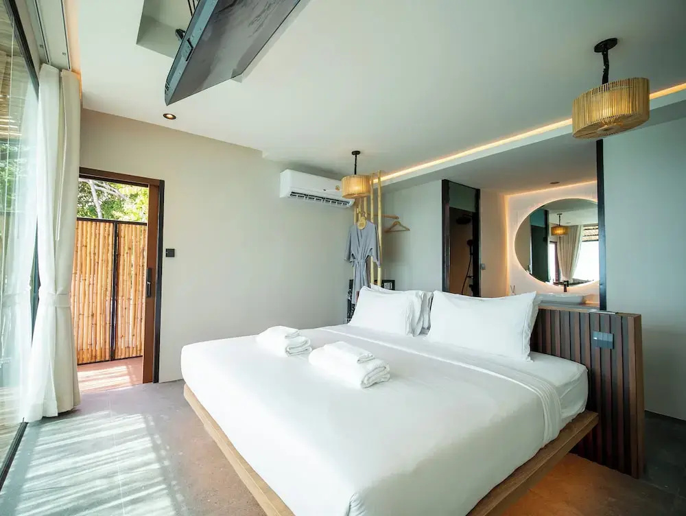 Standard Double room with balcony and with view (full double bed)