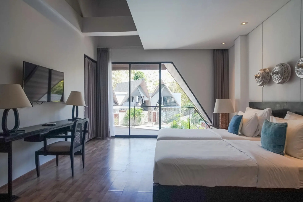 Hotel photo 12