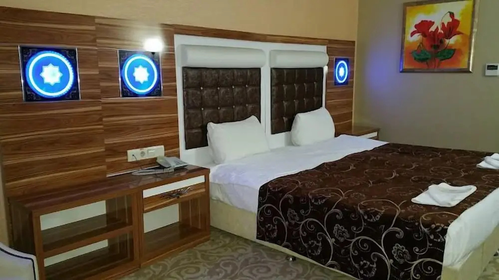 1 Bedroom Superior Double room (full double bed)