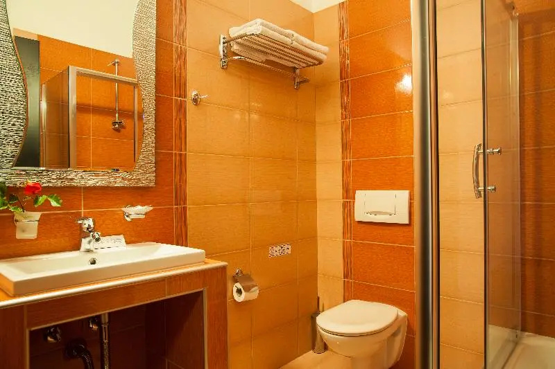 Meteoritis Hotel - Chambres